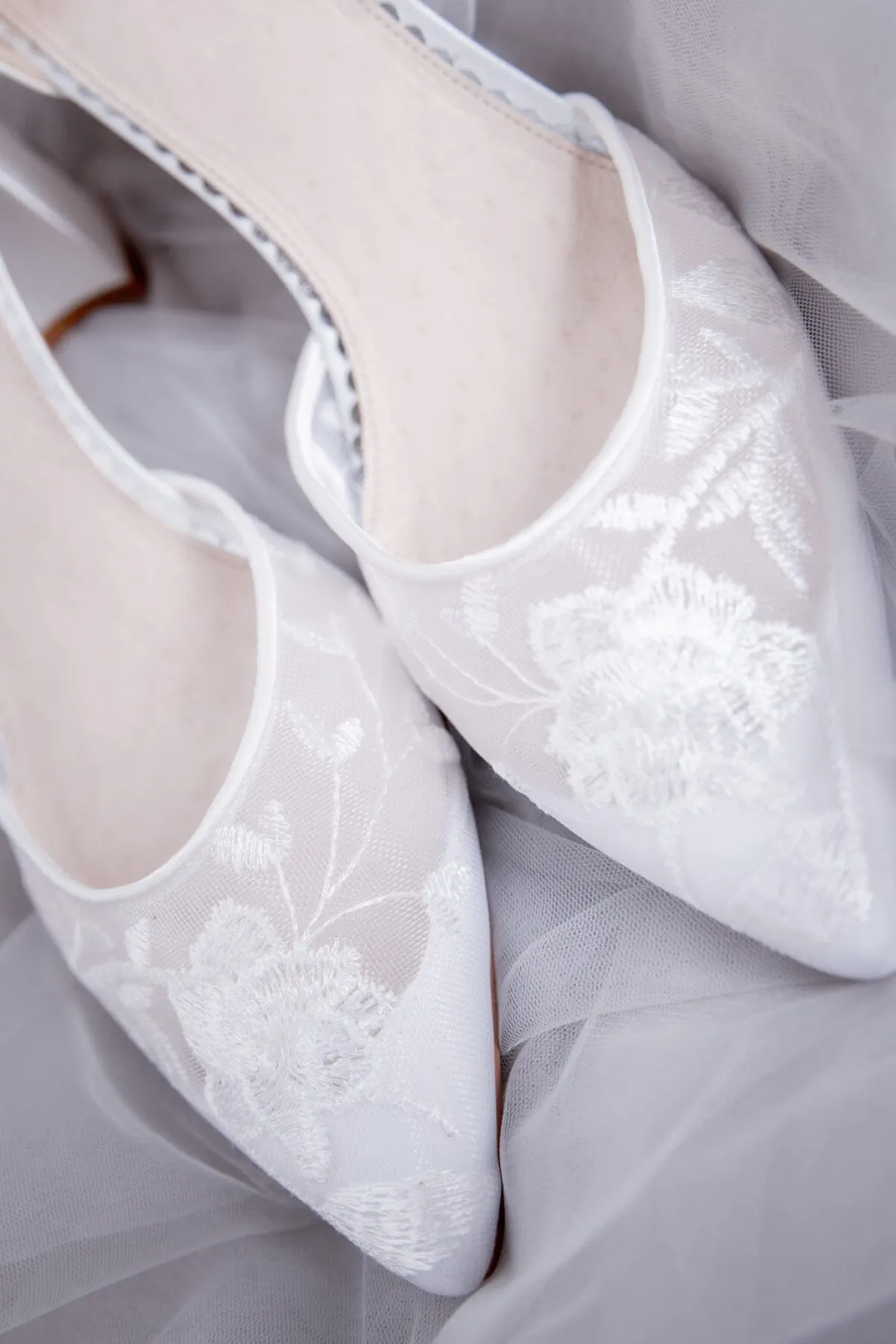 Spitze Brautschuhe – Milan Ivory Lace | The>Perfect Bridal Company Clearance