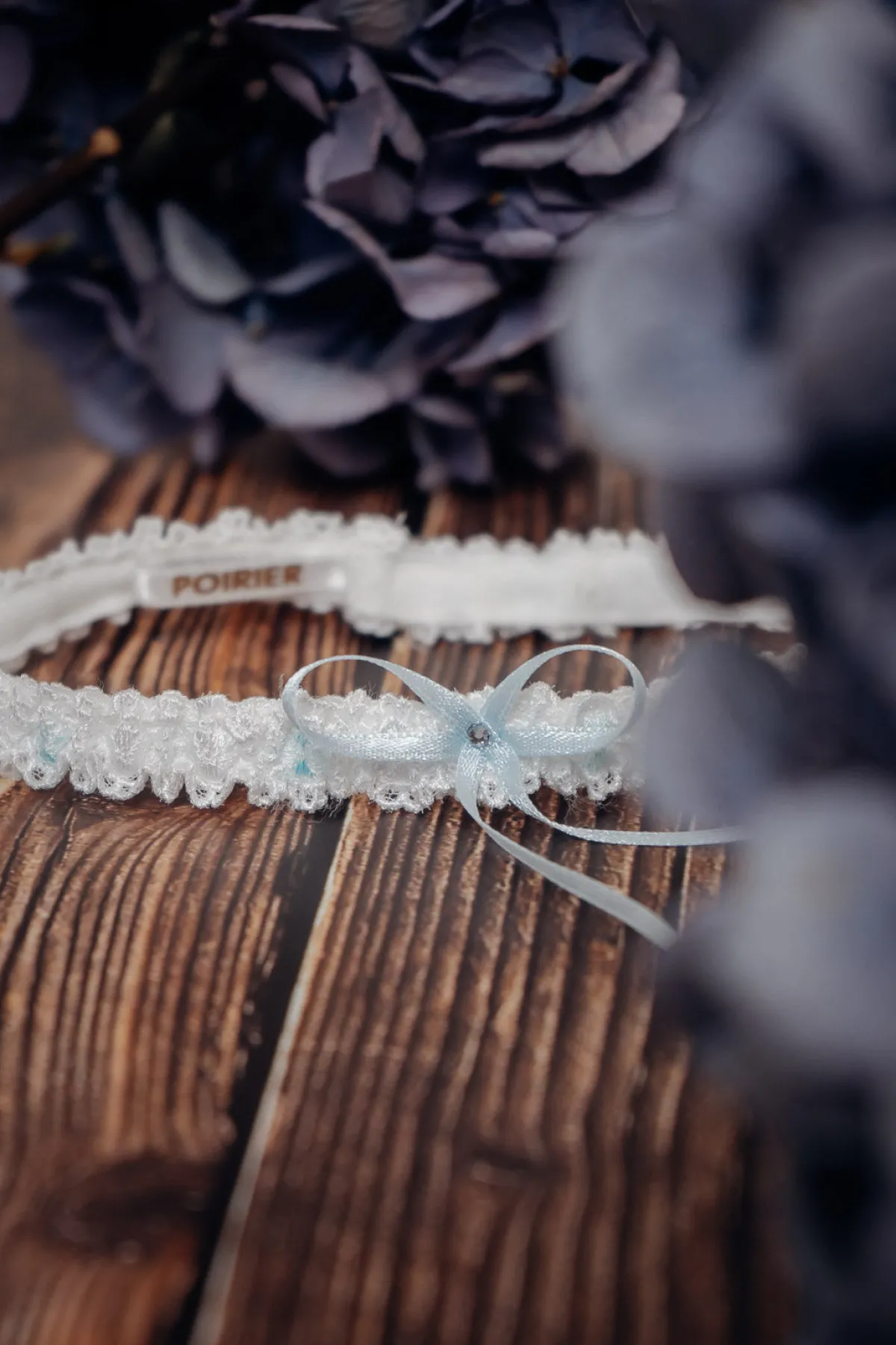 Strumpfband mit blauer Schleife und kleinem Strass-Stein>Poirier Outlet