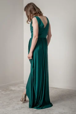 Tiefgrünes Brautjungfernkleid |><noscript><img width=