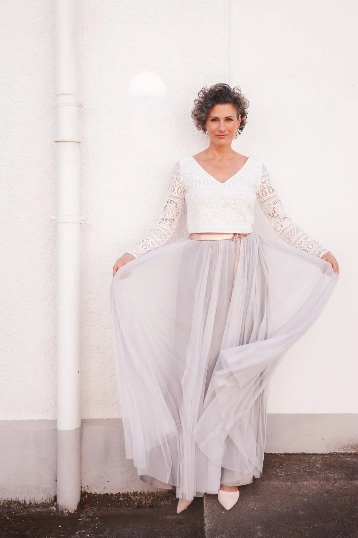 Tüllrock in Grau, fließender Softtüll – Maris>noni Best