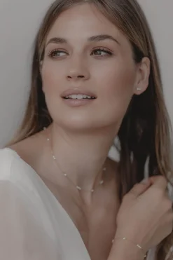 Zartes Armband mit Perlen – Celine><noscript><img width=